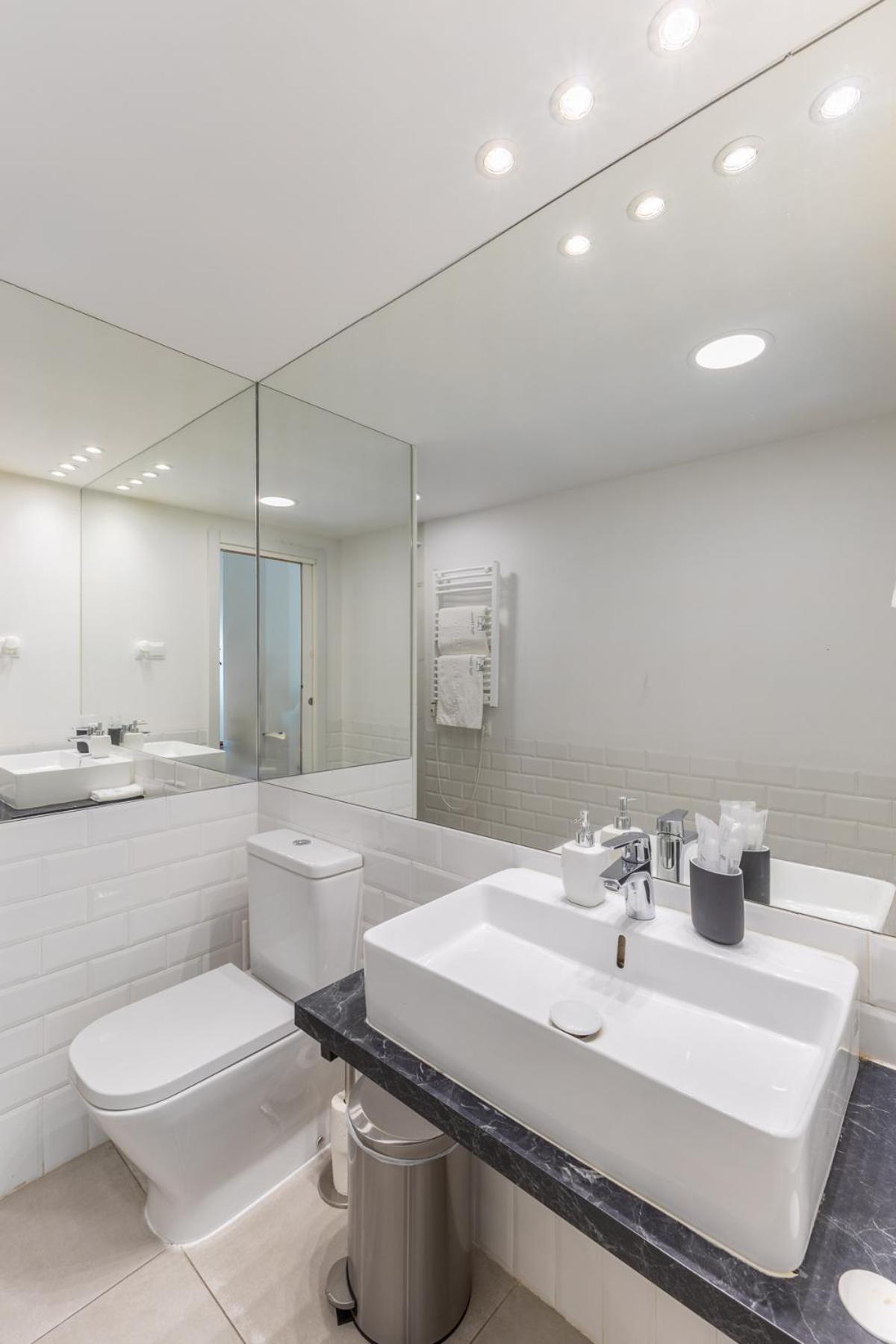 Galileo Apartment Madrid Bagian luar foto